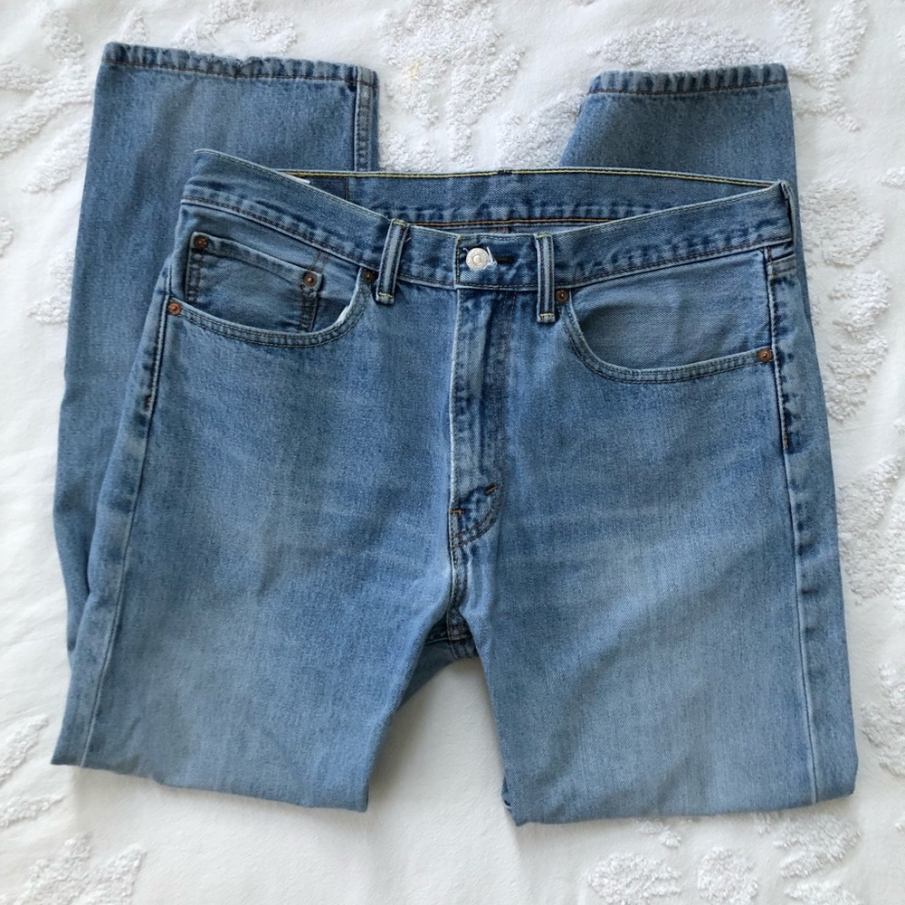 Levi’s 505 Light Wash High Rise Tapered Jean